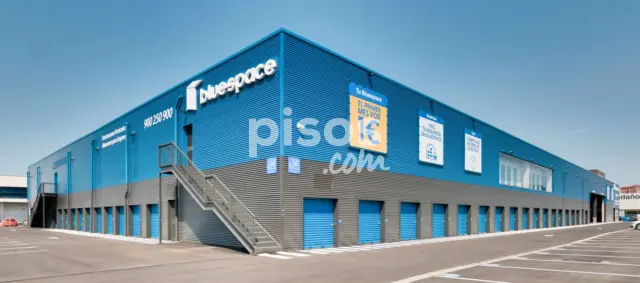 Trastero en alquiler en Avenida de los Huetos, 50, Ali-Gobeo (Vitoria - Gasteiz) de 817 €<span>/mes</span>