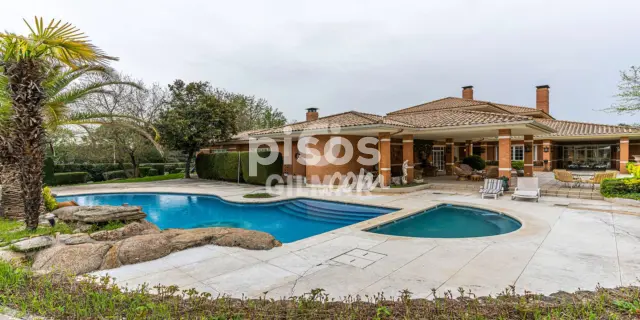 Chalet en venta en Guadamonte, Villafranca del Castillo (Villanueva de la Cañada) de 1.650.000 €