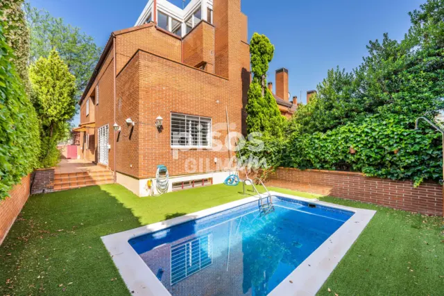 Chalet en venta en Arturo Soria, Prosperidad (Distrito Chamartín. Madrid Capital) de 1.850.000 €