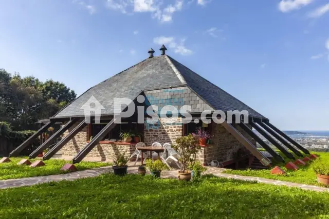 Chalet en venta en Barrio Meaka, Lapitze-Belaskoenea-Olaberria-Meaka (Irun) de 790.000 €