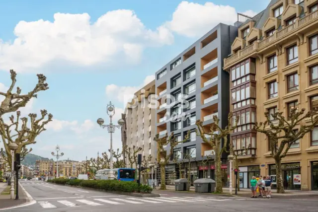 Piso en venta en Avenida-Boulevard, Centro (San Sebastián - Donostia) de 1.795.000 €