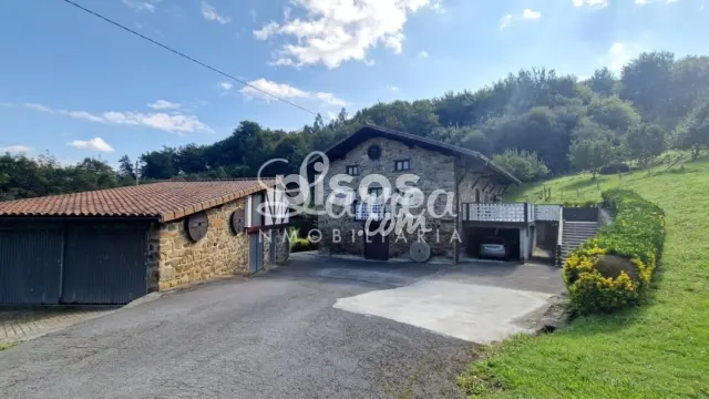 Casa en venta en Zeanuri, Zeanuri de 400.000 €