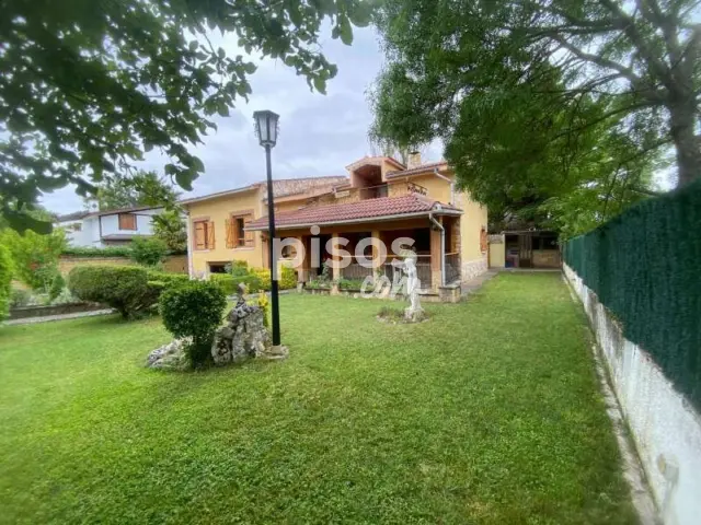 Casa en venta en Montejo de Cebas, Quintana Martín Galíndez (Valle de Tobalina) de 190.000 €