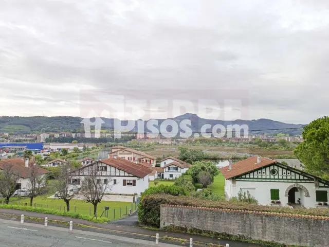 Piso en venta en Calle Rue de Béhobie, Hendaye de 205.000 €