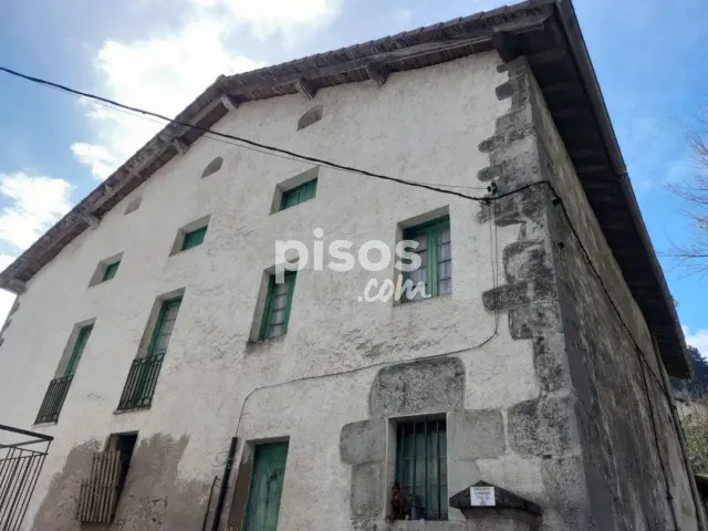Casa en venta en Calle Erdigunea Gunea, Albiztur de 295.000 €