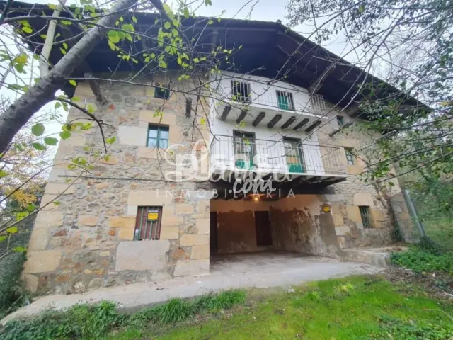 Casa en venta en Amorebieta, Amorebieta (Amorebieta-Etxano) de 495.000 €