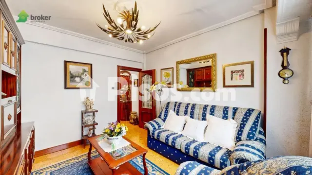 Piso en venta en Calle de San Vicente, Bagatza-San Vicente (Barakaldo) de 279.900 €