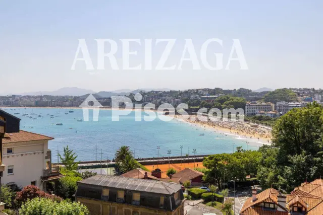 Casa en venta en Itsasargiko Pasealekua, 29, Antiguo Ondarreta (San Sebastián - Donostia) de 3.700.000 €