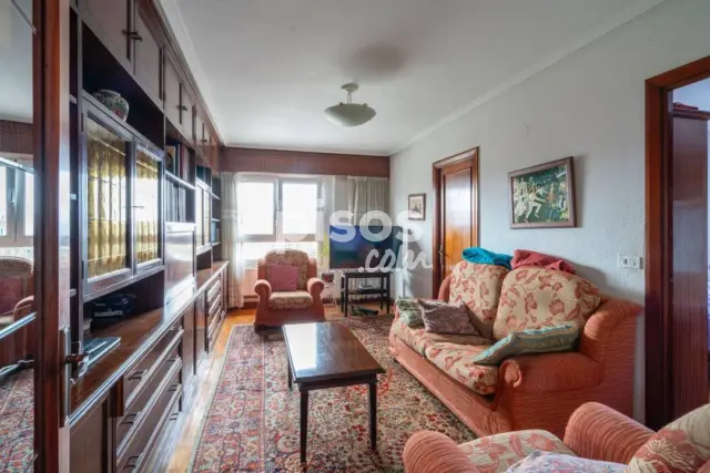 Piso en venta en Calle Garat Txomin Hiribidea, Número 1, Txurdinaga (Distrito Otxarkoaga-Txurdinaga. Bilbao) de 370.000 €