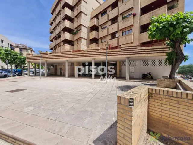 Local comercial en venta en Calle de la Fuente Canónigos, 11, Griselas-Gardachales (Tudela) de 150.000 €