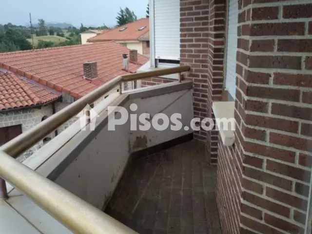 Piso en alquiler en Espinosa de los Monteros, Espinosa de los Monteros de 900 €<span>/mes</span>
