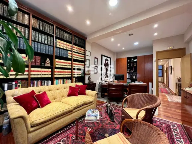 Piso en venta en Barroeta Aldamar Kalea, Abando Ensanche (Distrito Abando. Bilbao) de 380.000 €