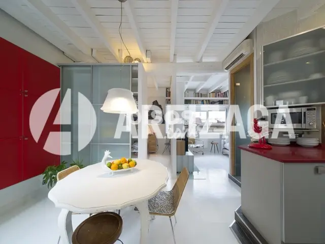 Ático en venta en 31 de Agosto Kalea, Parte Vieja-Alde Zaharra (San Sebastián - Donostia) de 420.000 €