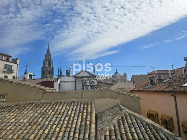 Piso en venta en Casco Histórico, Casco Antiguo (Distrito Centro. Toledo Capital) de 129.000 €