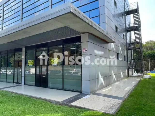 Oficina en venta en Calle de Portuetxe, 47, Ibaeta-Igeldo (San Sebastián - Donostia) de 395.000 €