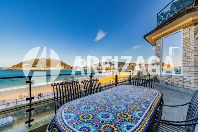 Piso en venta en Mirakontxa Pasealekua, Miraconcha (San Sebastián - Donostia) de 2.600.000 €