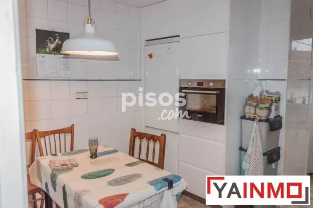 Piso en venta en Casco Viejo, Casco Viejo (Vitoria - Gasteiz) de 179.000 €