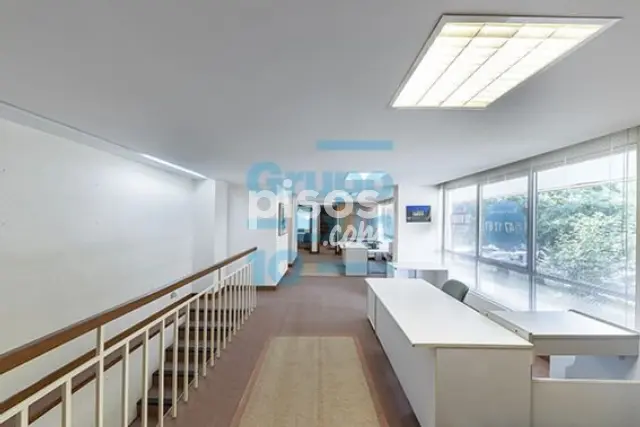 Oficina en venta en Paseo de los Olmos, Bidebieta (San Sebastián - Donostia) de 275.000 €