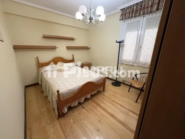 Piso en venta en Calle de Zerkaosteta, Mondragón - Arrasate de 240.000 €