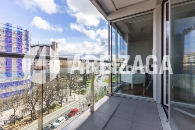 Piso en venta en Calle Antso Jakituna Hiribidea Sancho El Sabio, Número 28, Amara Berri (San Sebastián - Donostia) de 890.000 €