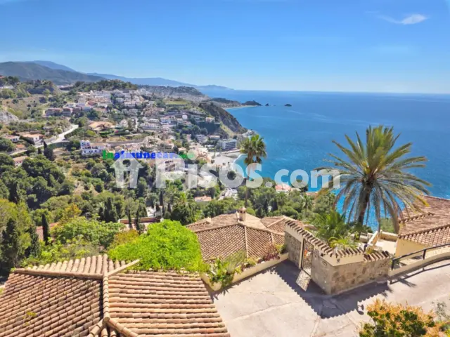 Chalet en venta en Calle del Sol, Cotobro (Almuñécar) de 950.000 €