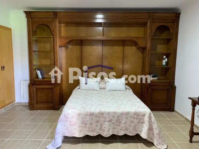 Edificio en venta en Valdepeñas