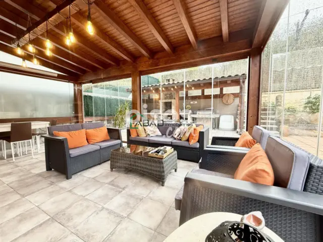 Chalet en venta en Calle de Aita Roman Urtiaga, Amorebieta (Amorebieta-Etxano) de 680.000 €