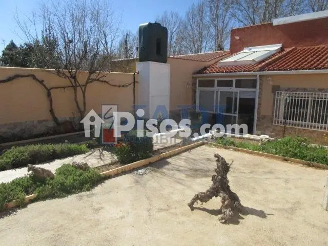 Casa en venta en Baños del Peral