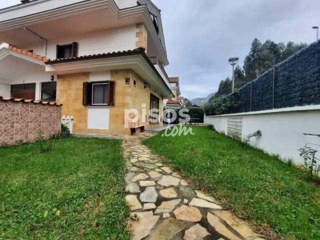 Chalet en venta en Revilla, Revilla (Guriezo) de 299.900 €