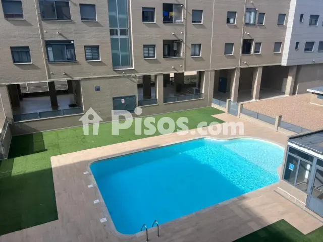 Piso en venta en Sur, Sur (Cáceres Capital) de 265.125 €