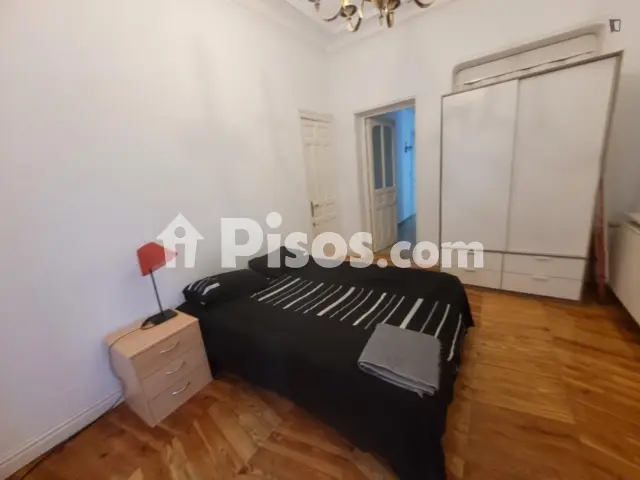 Habitación en alquiler en Embajadores-Lavapiés, Embajadores-Lavapiés (Distrito Centro. Madrid Capital) de 695 €<span>/mes</span>