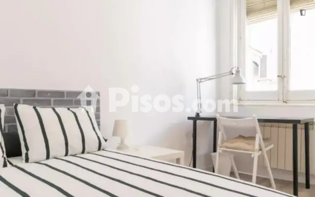 Habitación en alquiler en Sol, Sol (Distrito Centro. Madrid Capital) de 800 €<span>/mes</span>