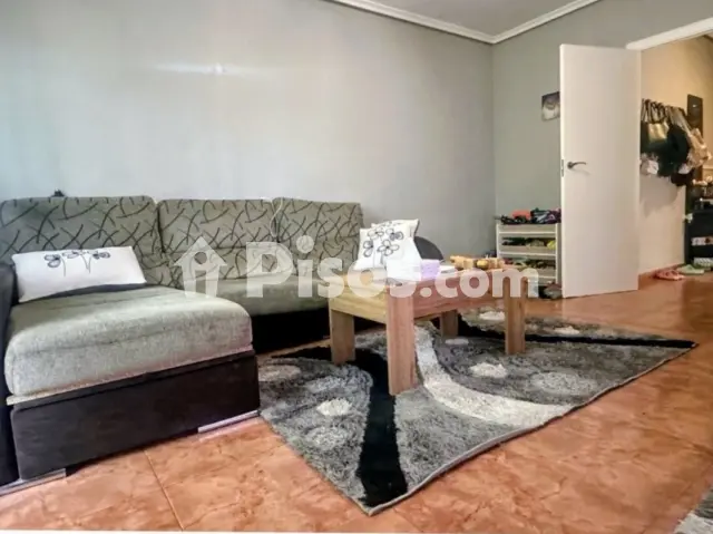 Piso en venta en Paseo Ramón Ugena