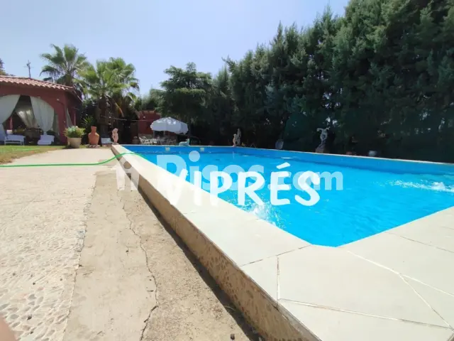 Finca rústica en venta en los Milagros-La Corchera, Los Milagros-La Corchera (Mérida) de 200.000 €