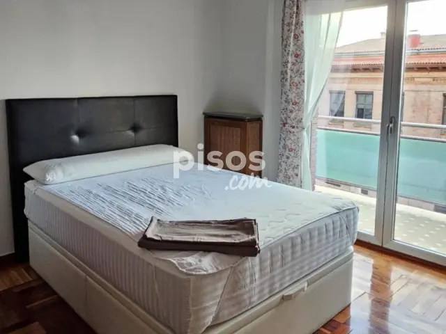 Habitación en alquiler en Moscardó, Moscardó (Distrito Usera. Madrid Capital) de 640 €<span>/mes</span>