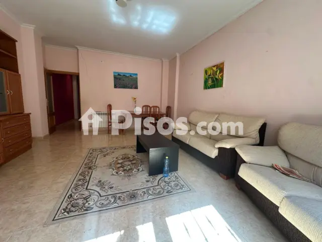 Piso en venta en Calle del Clavel