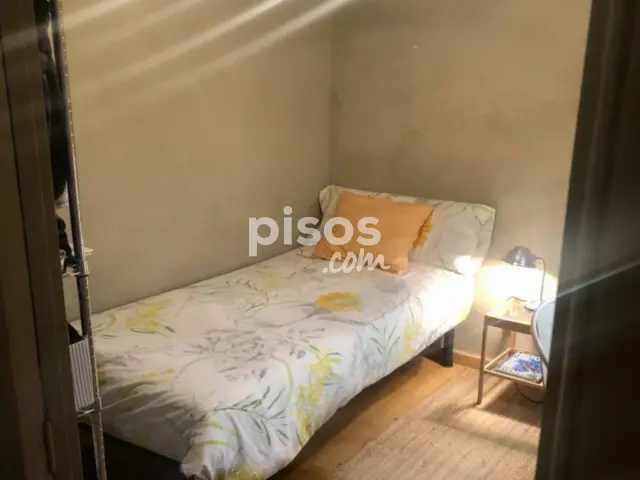 Habitación en alquiler en La Vila de Gràcia, La Vila de Gràcia (Distrito Gràcia. Barcelona Capital) de 500 €<span>/mes</span>