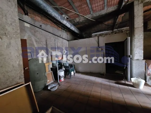 Local comercial en venta en Plaza de los Palacios