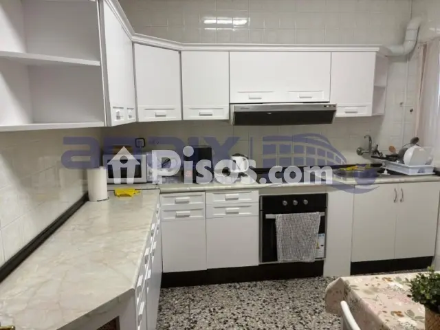 Piso en venta en Calle de Juan Bravo