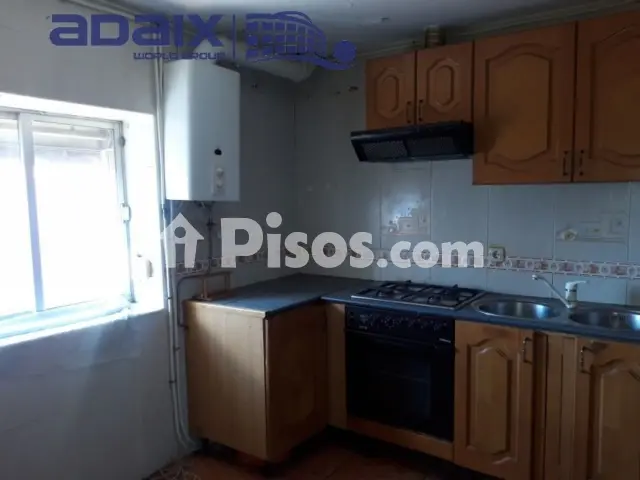 Casa en venta en Calle Benéfica, 62, cerca de Calle de Albacete