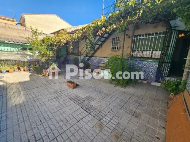 Casa en venta en Calle de San Feliciano