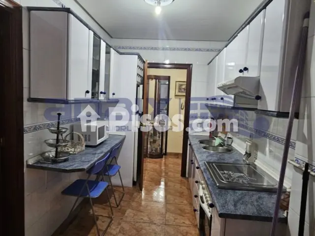 Piso en venta en Avenida de Almadén