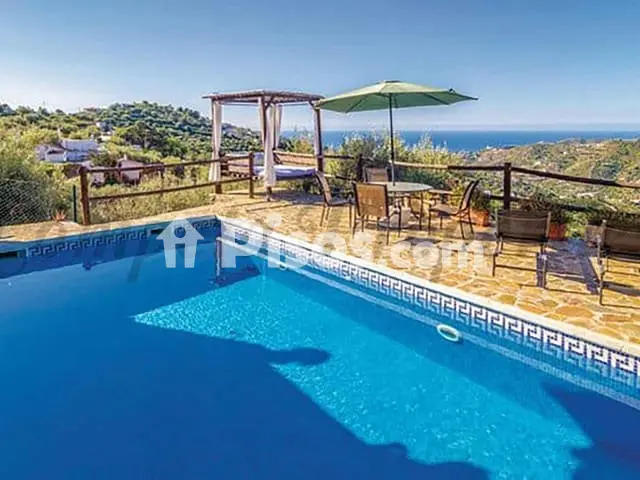 Finca rústica en alquiler en Torrox Park, Torrox Park (Torrox) de 1.250 €<span>/mes</span>