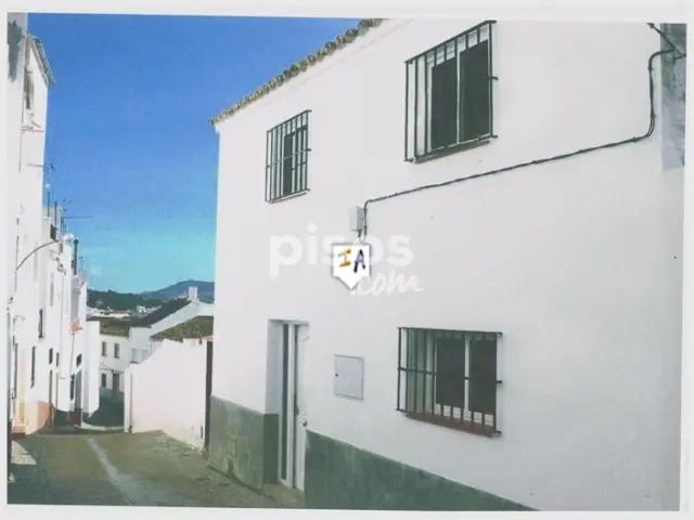 Casa en venta en Olvera, Olvera de 49.500 €