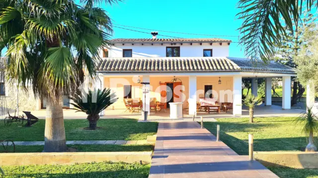 Finca rústica en alquiler en Inca, Inca de 3.600 €<span>/mes</span>