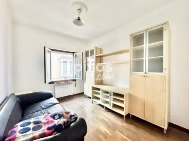 Piso en venta en Calle de Santa María, Casco Viejo (Vitoria - Gasteiz) de 179.000 €