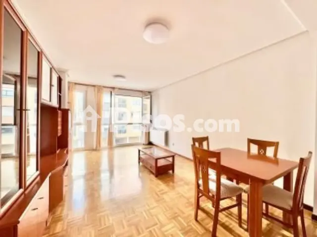 Piso en venta en Calle de Donostia-San Sebastián, cerca de Calle de Getaria, Lakua Bizkarra (Vitoria - Gasteiz) de 330.000 €