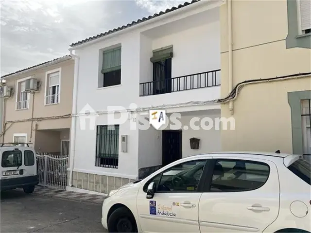 Casa en venta en Cabra, Cabra de 78.000 €