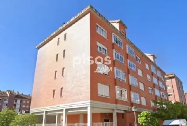 Garaje en alquiler en Calle de Zarautz, Lakua Bizkarra (Vitoria - Gasteiz) de 75 €<span>/mes</span>