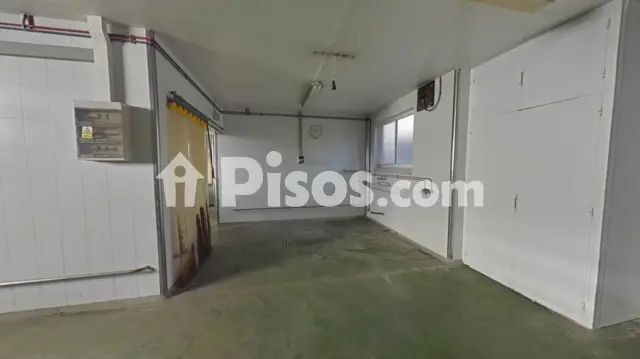 Nave industrial en venta en Avenida Belga, Noreña de 129.960 €